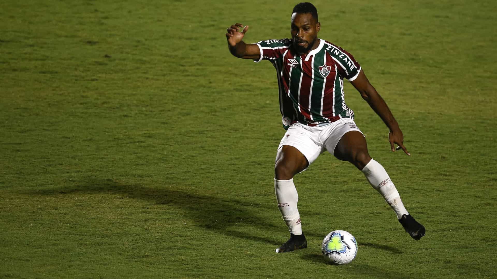 Indo embora: Zagueiro Luccas Claro acerta com clube da Turquia e rescinde com o Fluminense