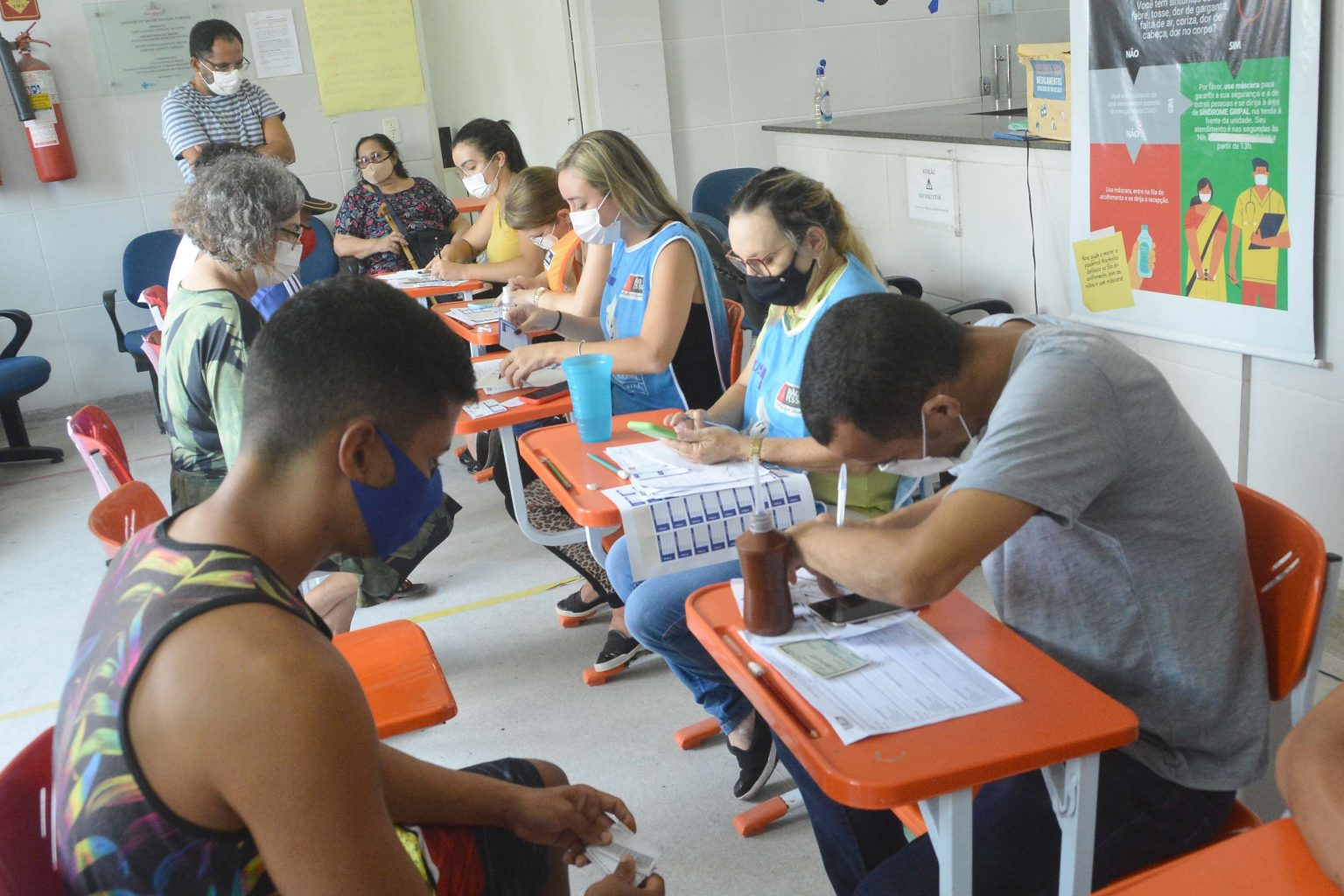 Saúde de João Pessoa disponibiliza vacina contra a Covid-19 em USFs, policlínicas, shopping e Centro Municipal de Imunização, nesta sexta-feira