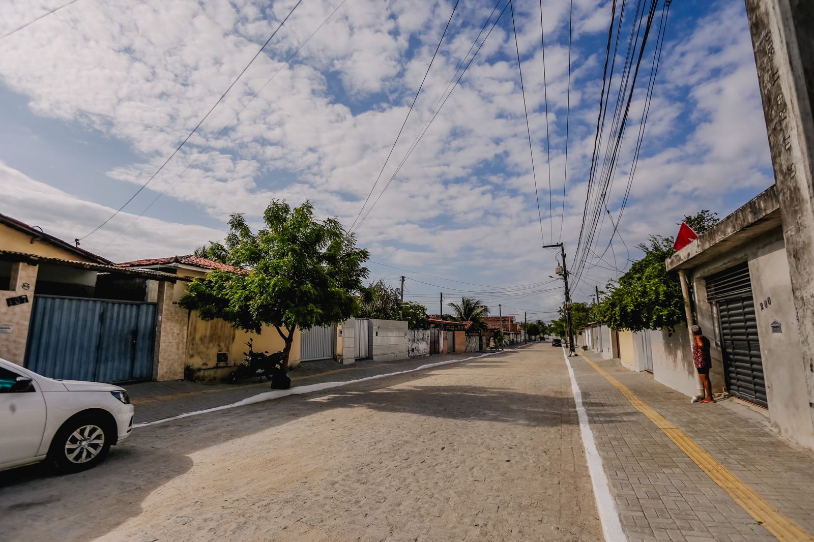 Cícero entrega pavimentação e urbanização de vias no Mangabeira VI em João Pessoa