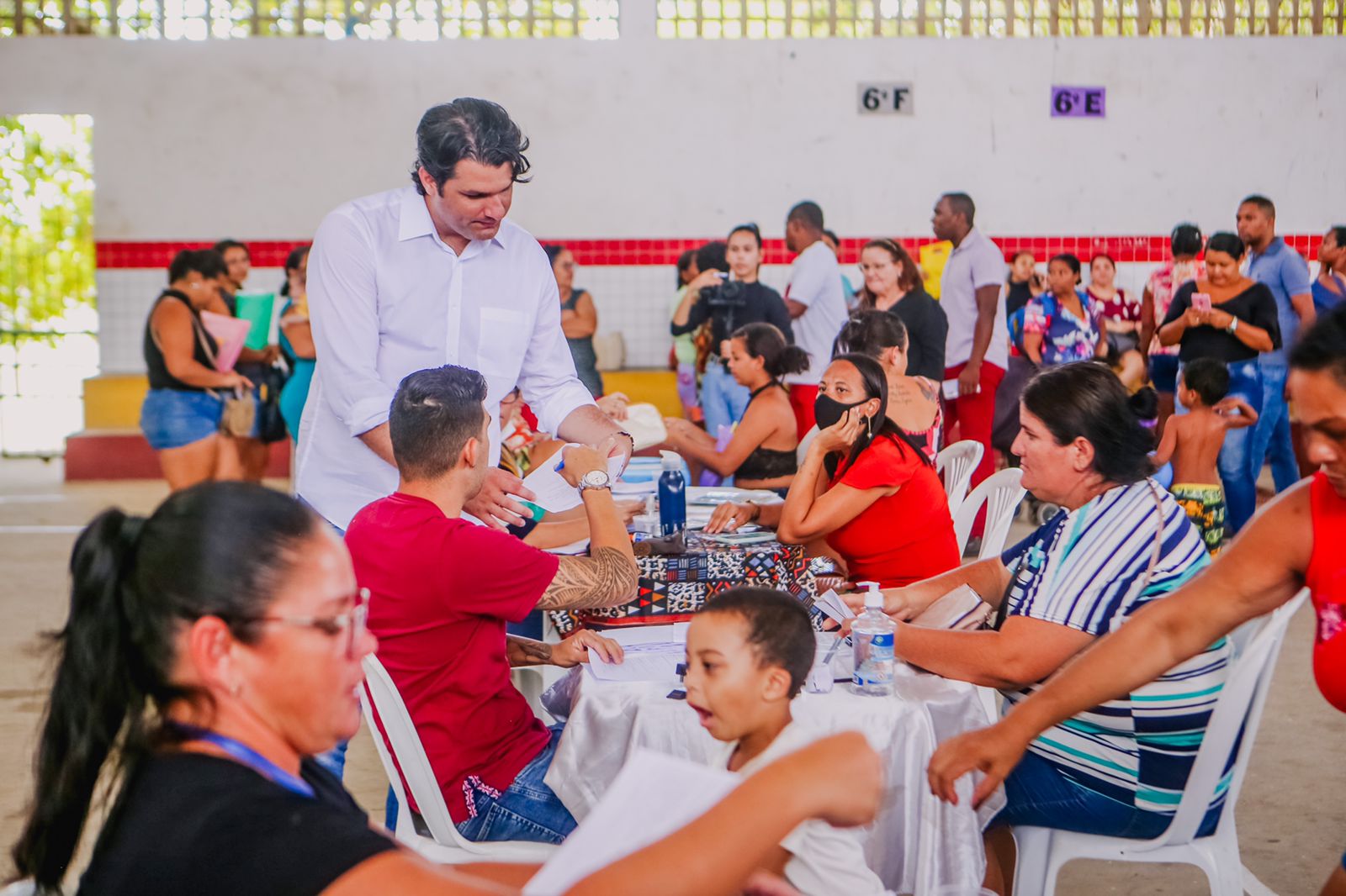 Prefeito Leo Bezerra abre primeiro dia de mutirão de cadastramento de famílias no programa ‘Pão e Leite’ da Prefeitura de João Pessoa