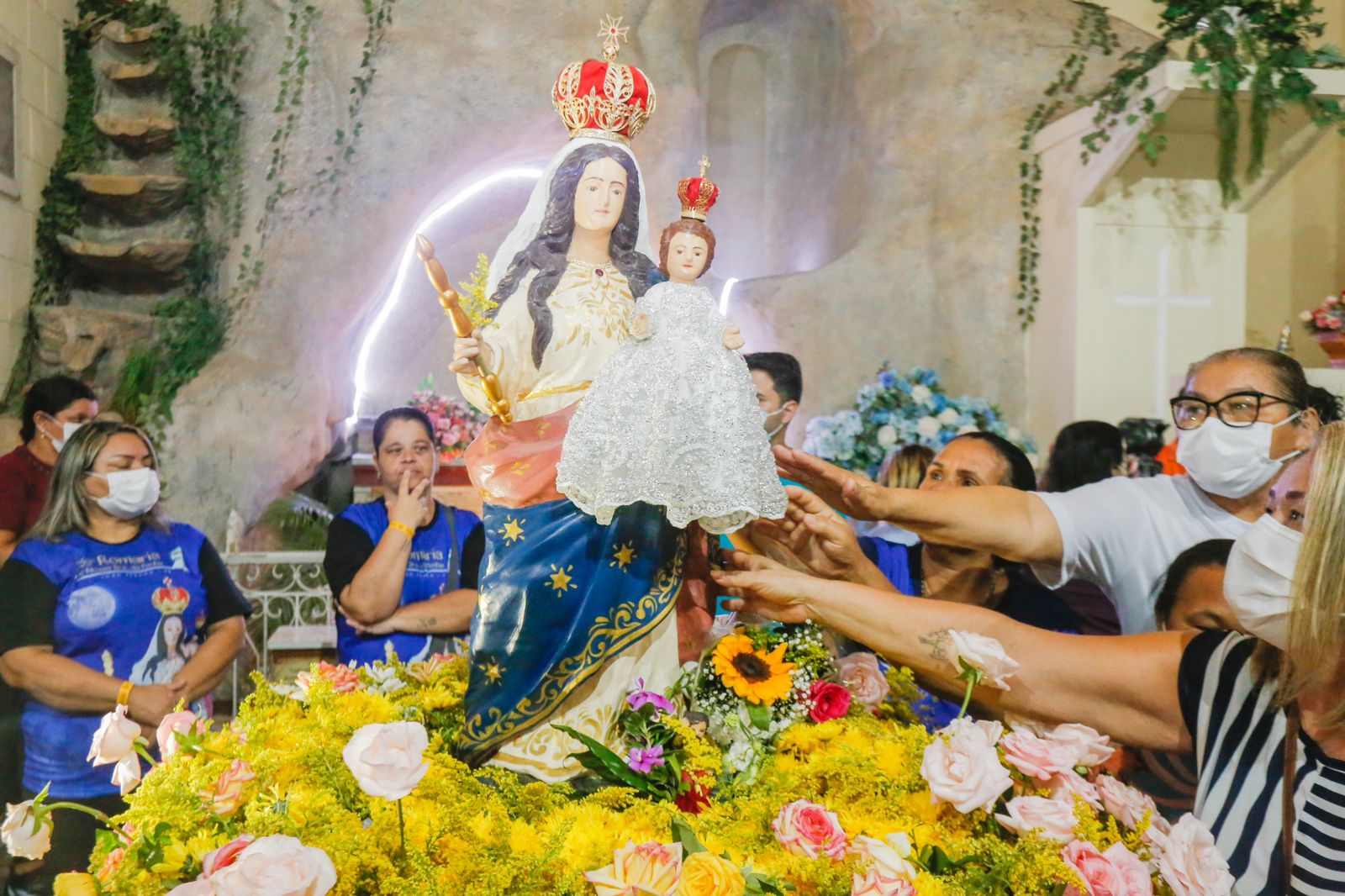 Fé e devoção: Procissão de Nossa Senhora da Penha em João Pessoa reúne milhares de fiéis em retomada após início da pandemia