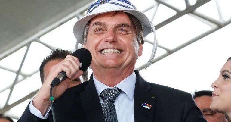 Em nota, Assembleia Legislativa da Paraíba esclarece que título de cidadão paraibano a Bolsonaro cumpriu o RI e não será arquivado