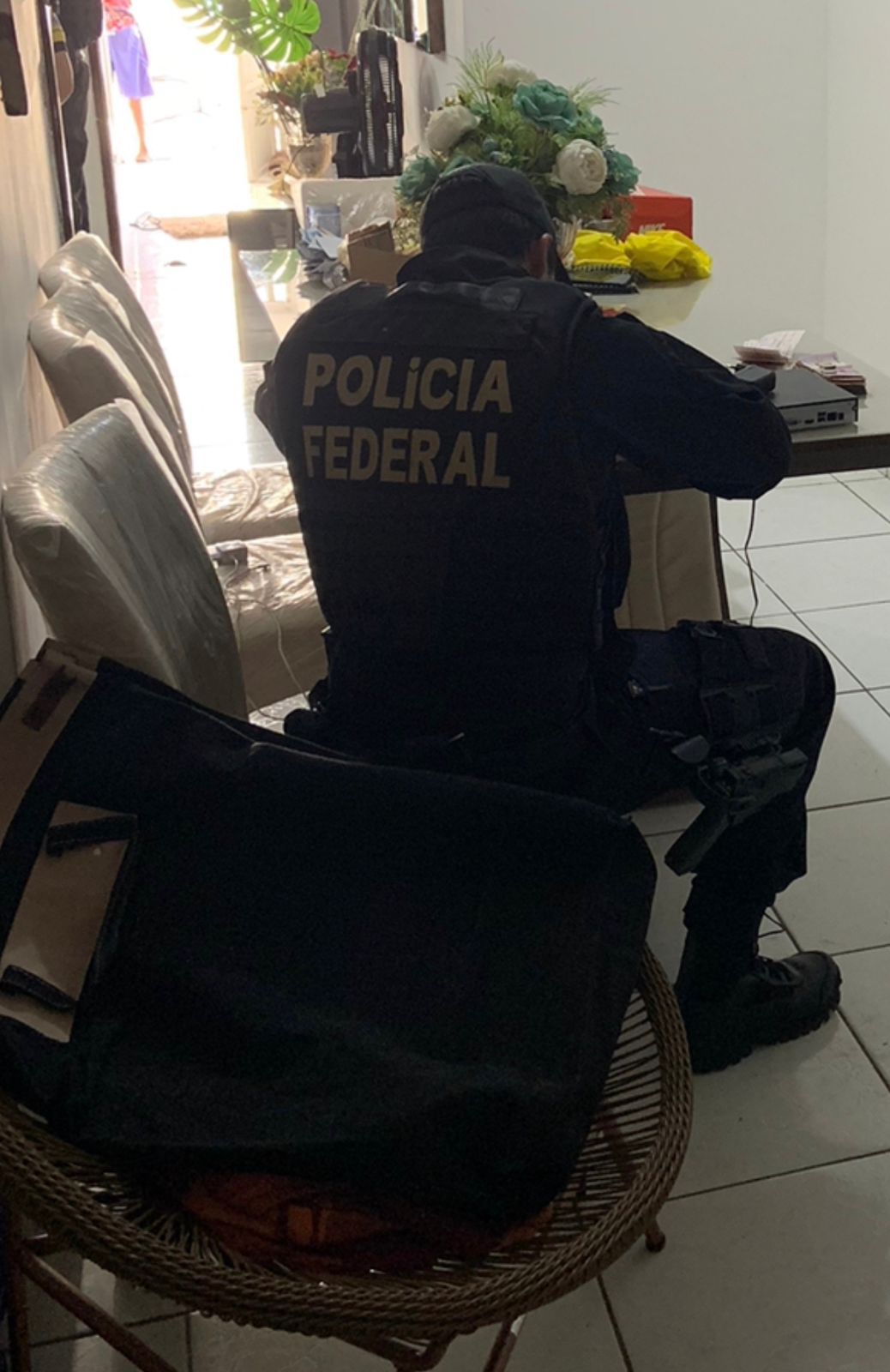 A Polícia Federal realiza Operação Mar do Sertão em Coremas, Itaporanga, Piancó, Patos, Bayeux, Itabaiana e Cajazeiras