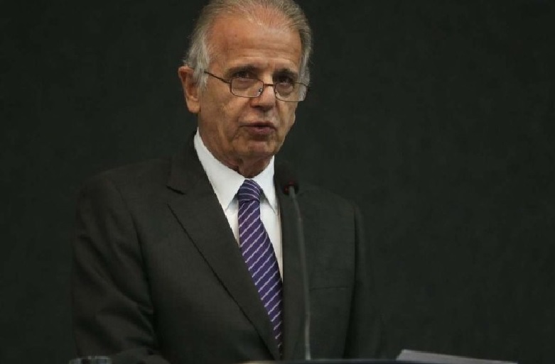 José Múcio deve entregar carta de renúncia do Ministério da Defesa nas próximas horas