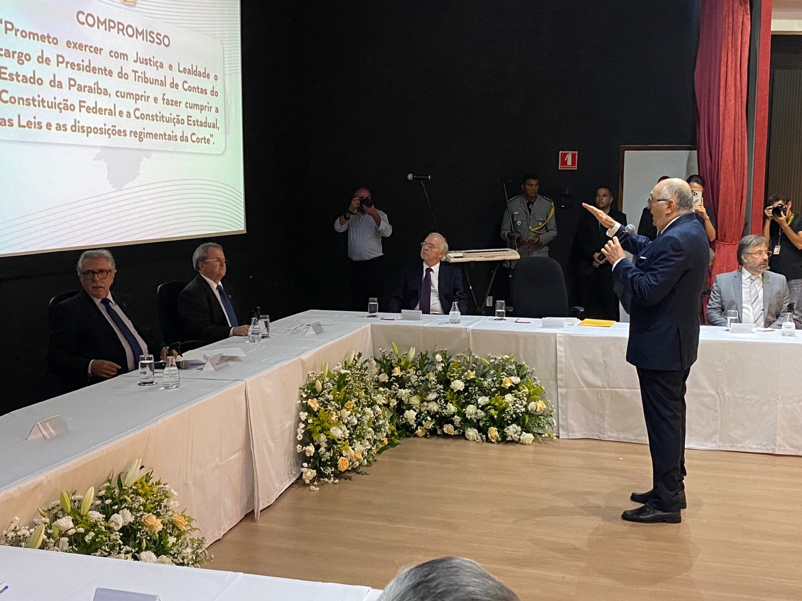 "Chegada de Nominando Diniz à presidência do TCE-PB fortalece nossa parceria pelo fortalecimento do municipalismo", afirma presidente da Famup