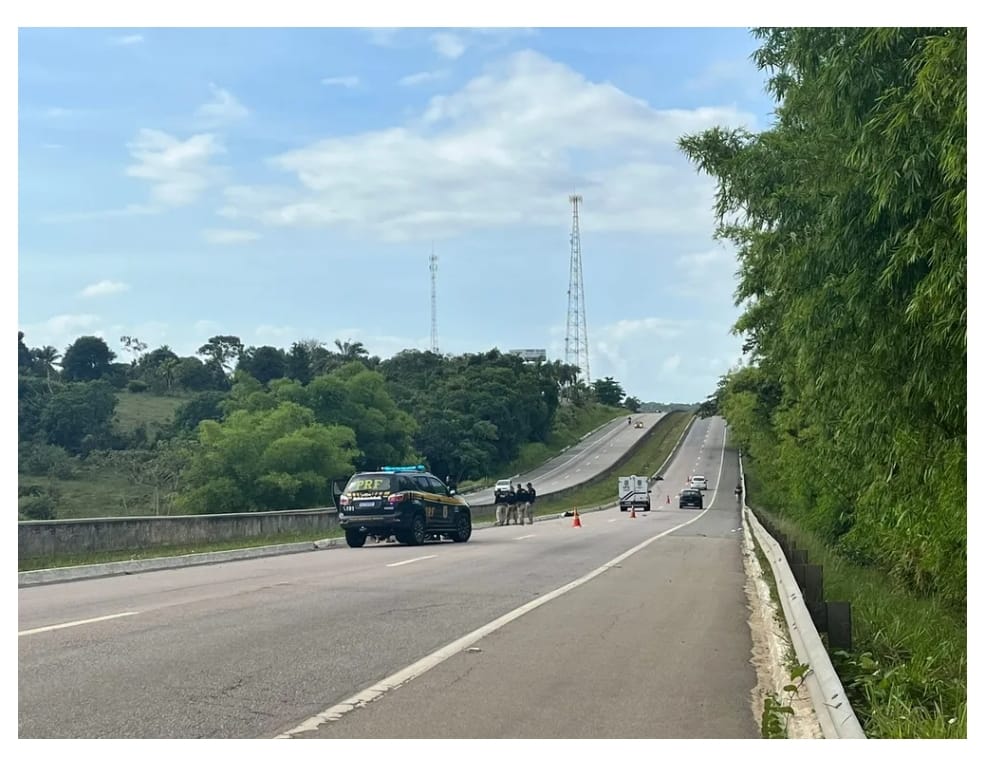 Motociclista é morto após ser atropelado por carro em alta velocidade no Distrito de Mata Redonda na BR 101