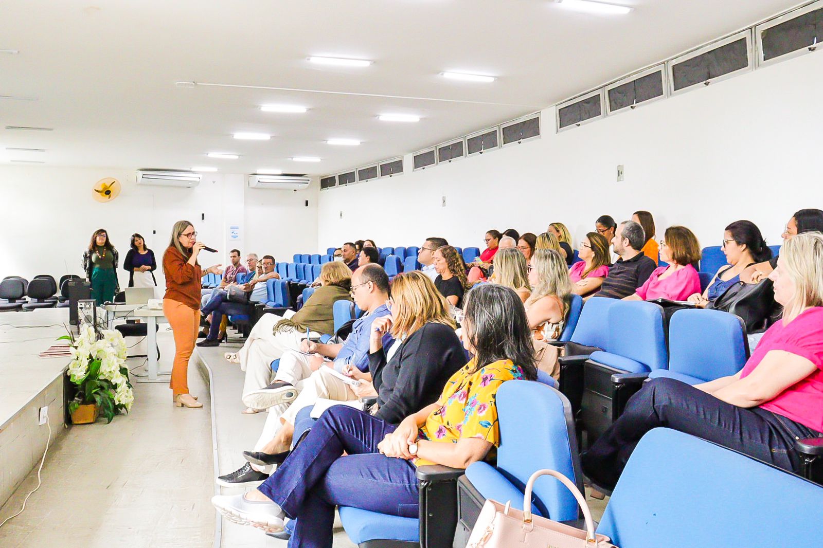 Educação de João Pessoa inicia capacitação com gestores selecionados através de Processo Seletivo Simplificado Interno para Escolas Municipais Ativas Integrais