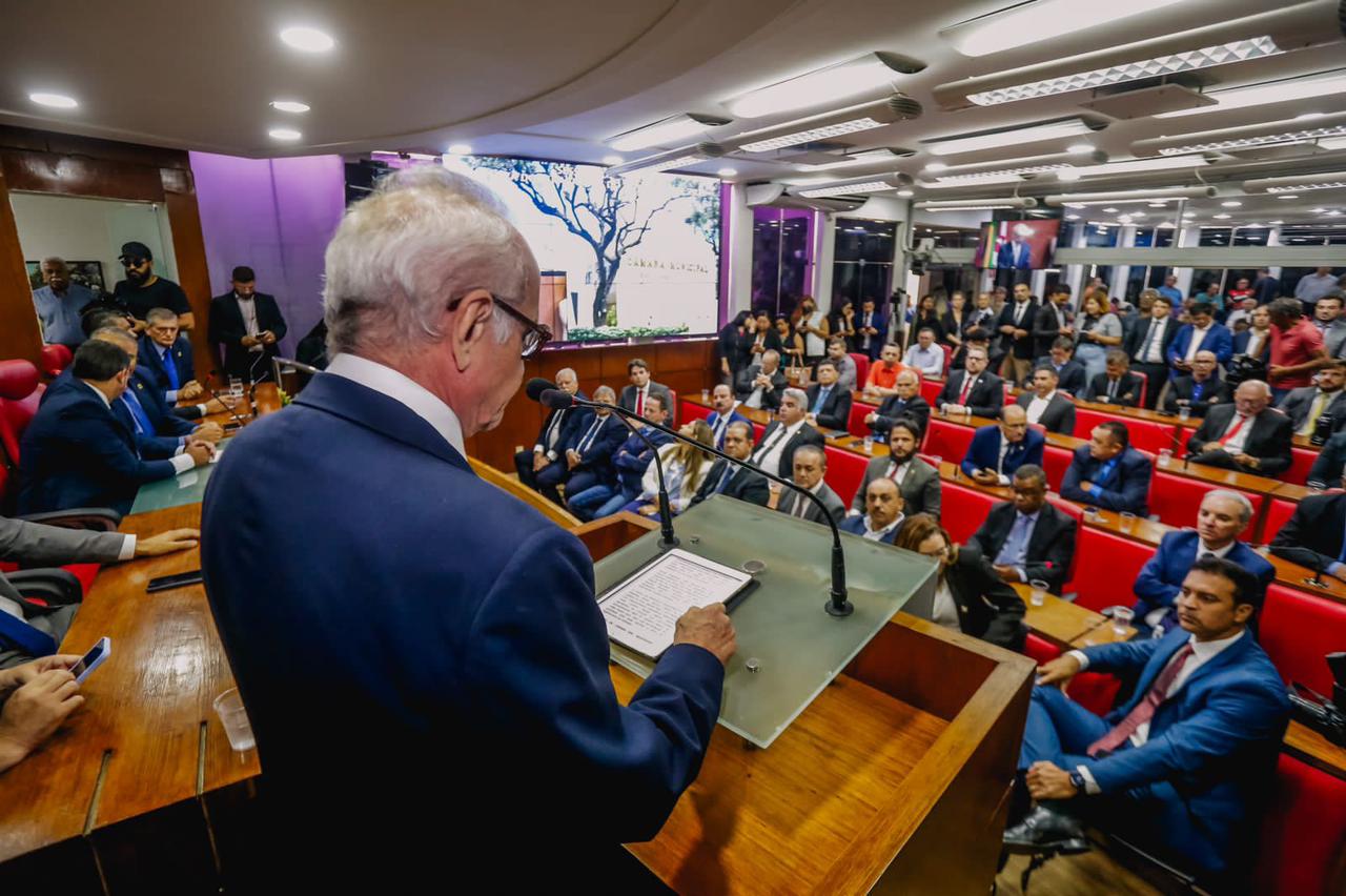 Na abertura dos trabalhos da CMJP, prefeito Cícero Lucena anuncia investimentos e fala da parceria para aprovação do novo Plano Diretor da Capital
