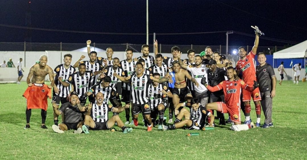 O que parecia impossível aconteceu; Botafogo derrota o Nacional no José Cavalcanti e garante vaga na decisão pelo título do Paraibano 2023