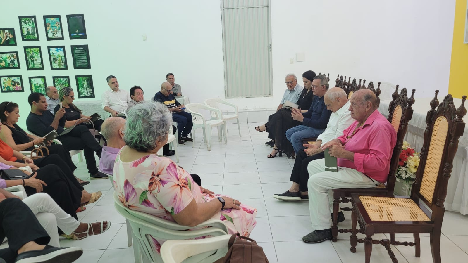 Escritor Rui Leitão lança em Cajazeiras seu mais novo livro “Revolucionárias”