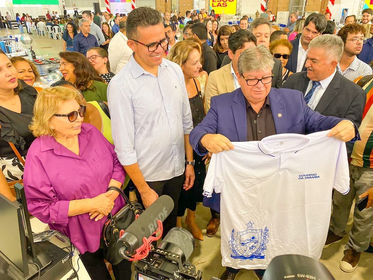 Deputada Francisca Motta destaca investimentos realizados pelo governador João Azevêdo na Educação da Paraíba