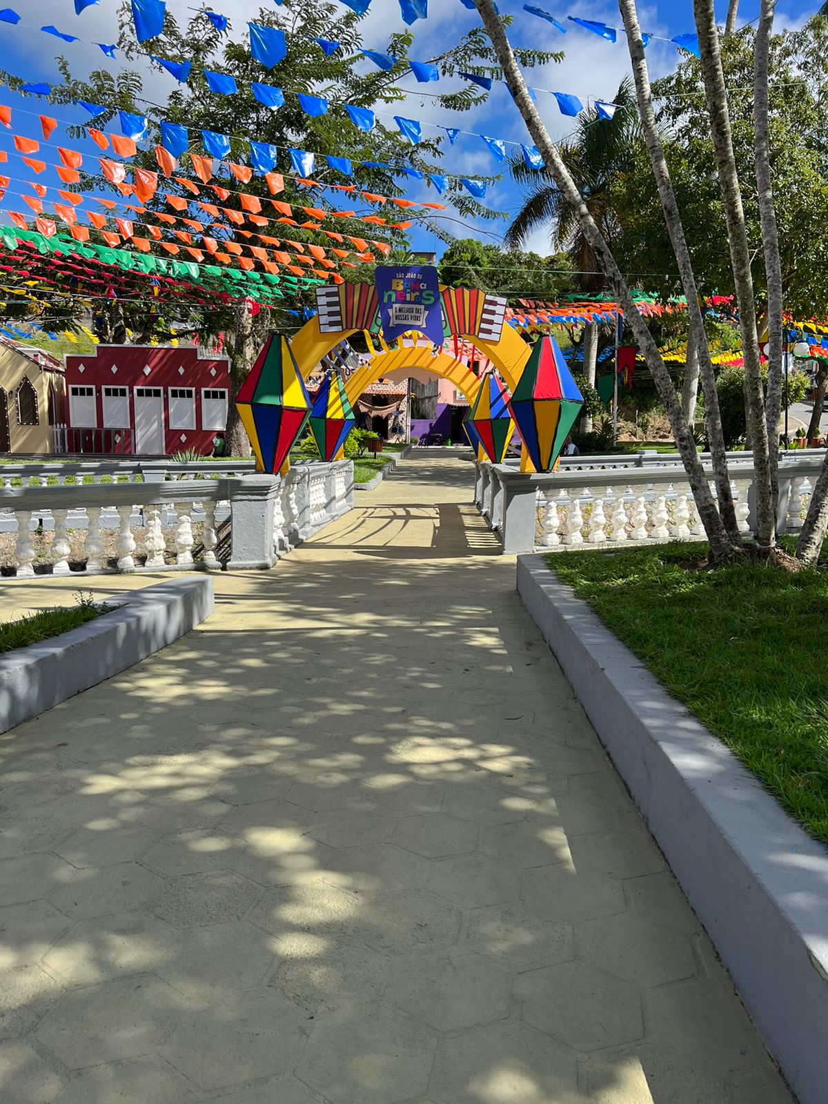 Prefeitura de Bananeiras e empresa Medow Entretenimento apresentam decoração do São João 2023, nesta sexta-feira