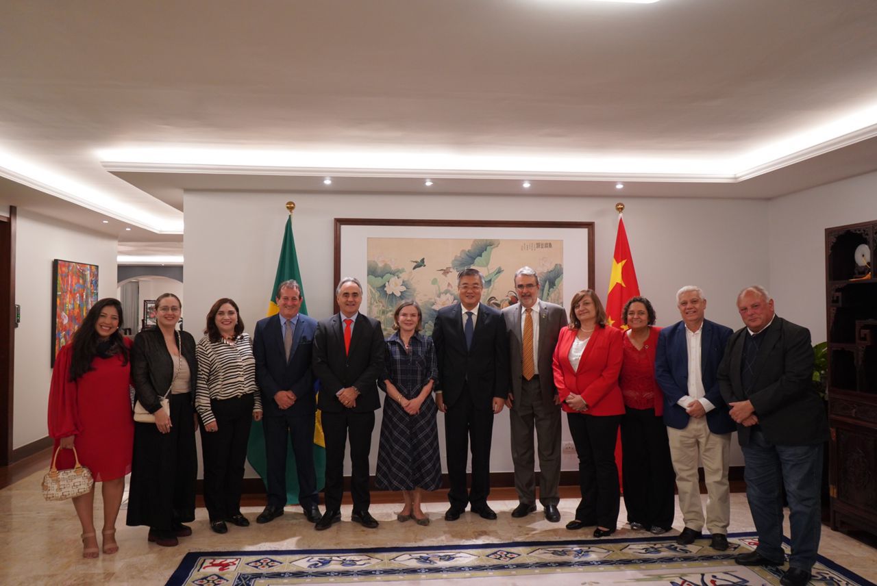 Deputado Luciano Cartaxo integra delegação do PT nacional e representantes do Congresso em viagem ao Congresso