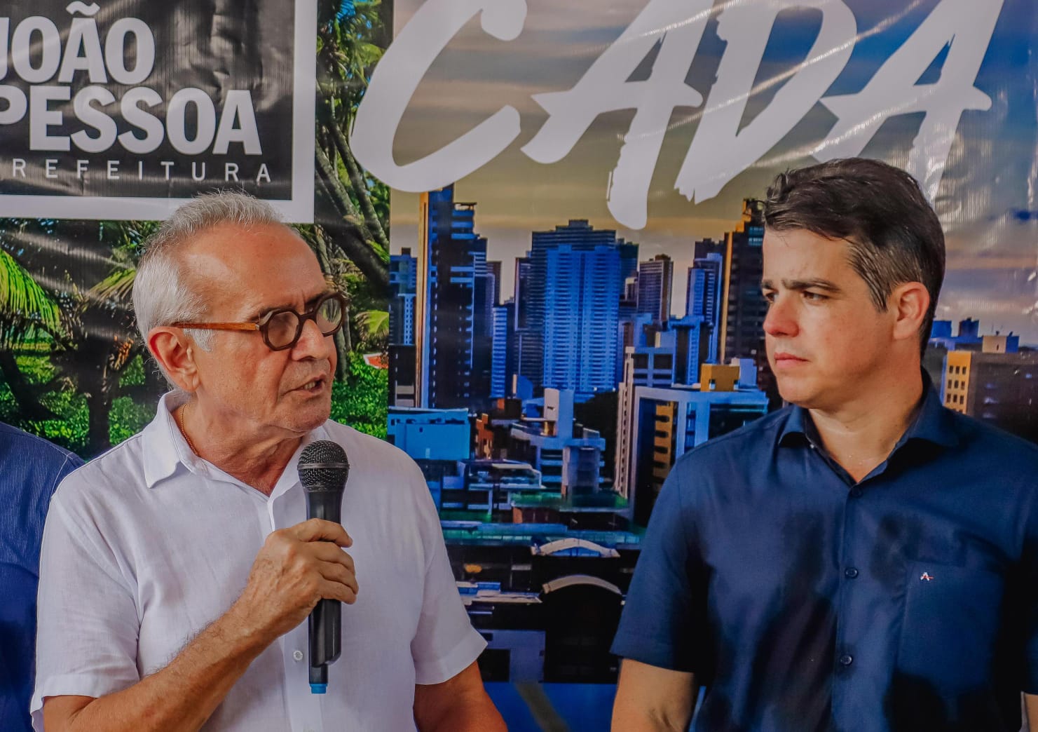 Prefeito Cícero Lucena entrega 16 novas viaturas para Guarda Municipal de João Pessoa