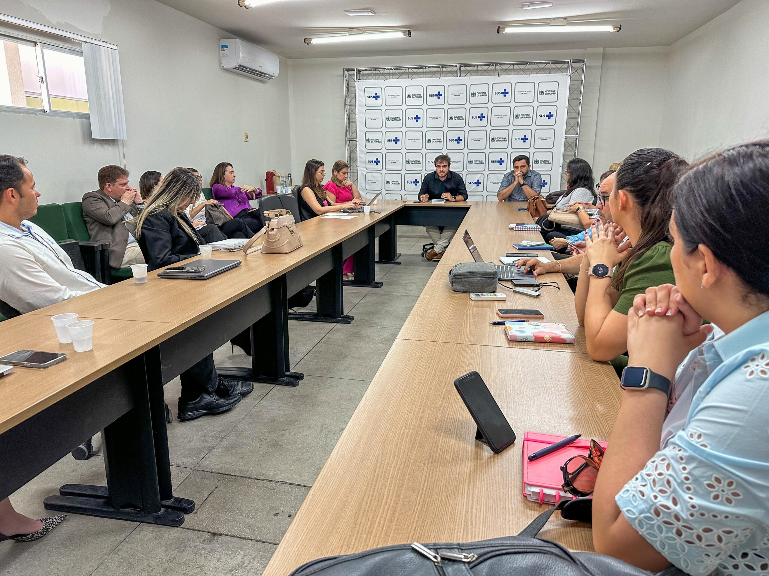 Paraíba contra o Câncer: Saúde discute unificação dos protocolos de diagnóstico e tratamento de pacientes com câncer no Estado