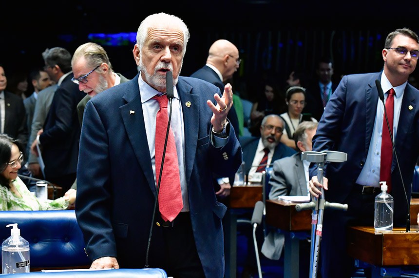 Senado aprova volta do DPVAT e injeta R$ 15 bi no caixa de Lula
