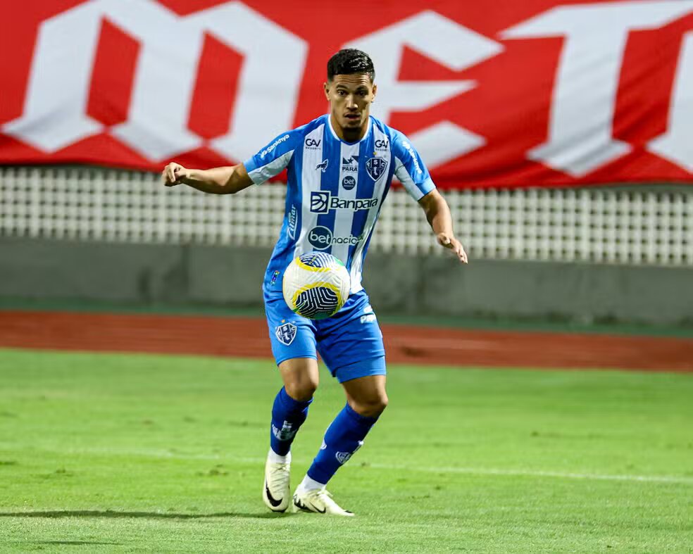 Meia-atacante Vinicius Leite desiste de assinar com o Náutico e tem o Botafogo da Paraíba como próximo destino