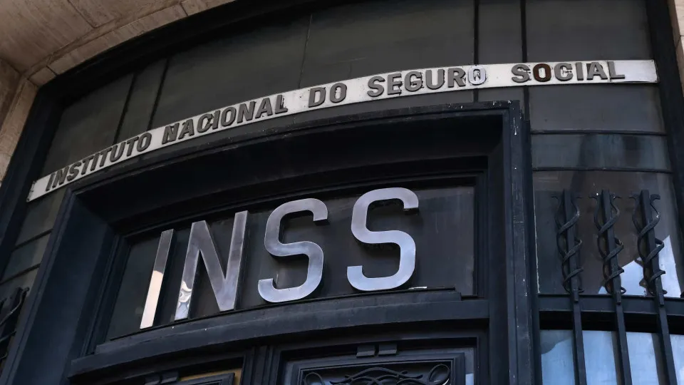 Em ações judicializadas, Justiça libera R$ 1,76 bi para pagar aposentados do INSS; veja quem recebe