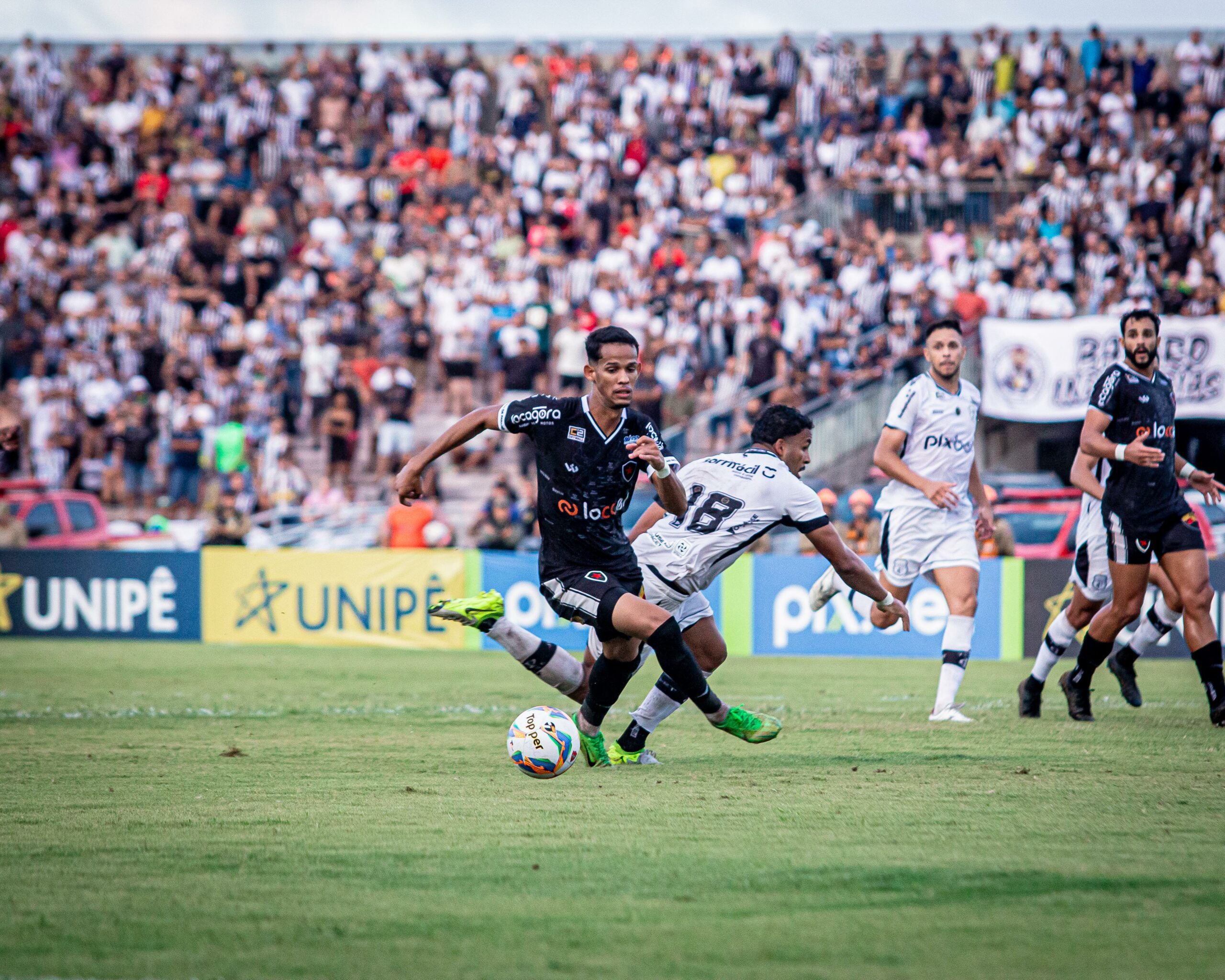 Com não marcação de pênalty, Botafogo e Treze empatam no Almeidão; Belo se classifica para final do Paraibano