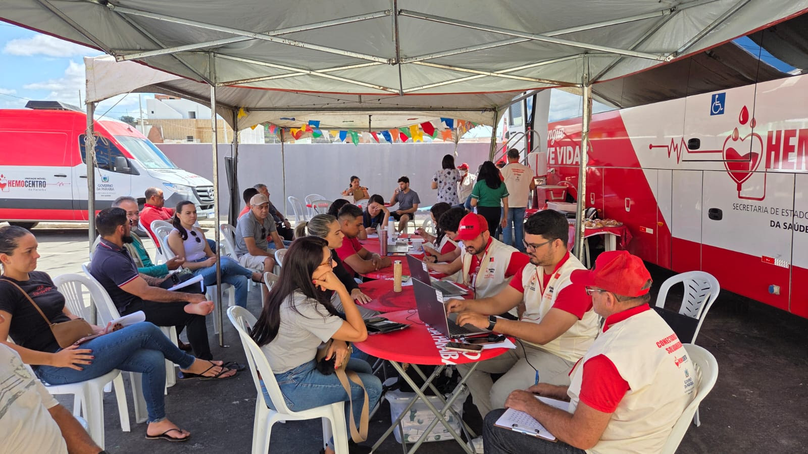 Apelo urgente: Com estoque crítico, Hemocentro da Paraíba precisa de doações de sangue de todos os tipos