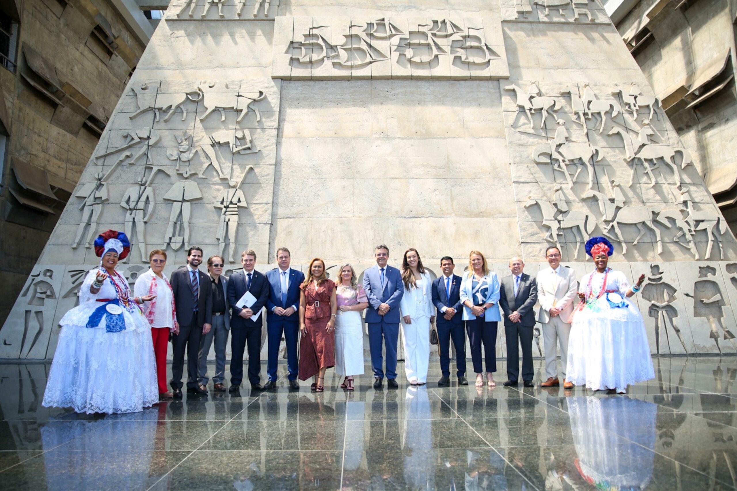 Em Salvador: Deputada Camila participa de reunião da Unale e destaca importância da COP 30 e da participação feminina nos parlamentos