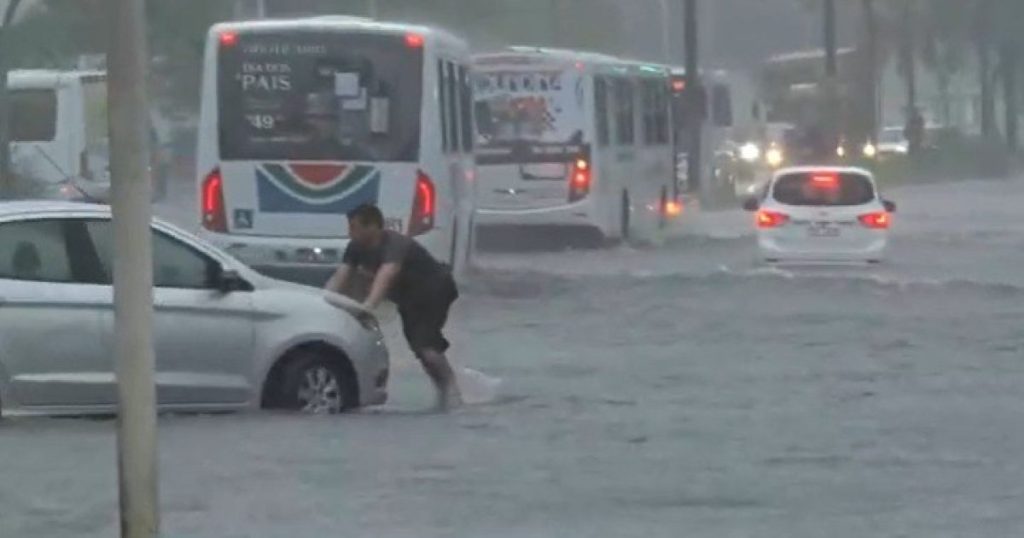 João Pessoa registra mais de 200 milímetros no intervalo de 24 horas; 60% a mais que a média histórica