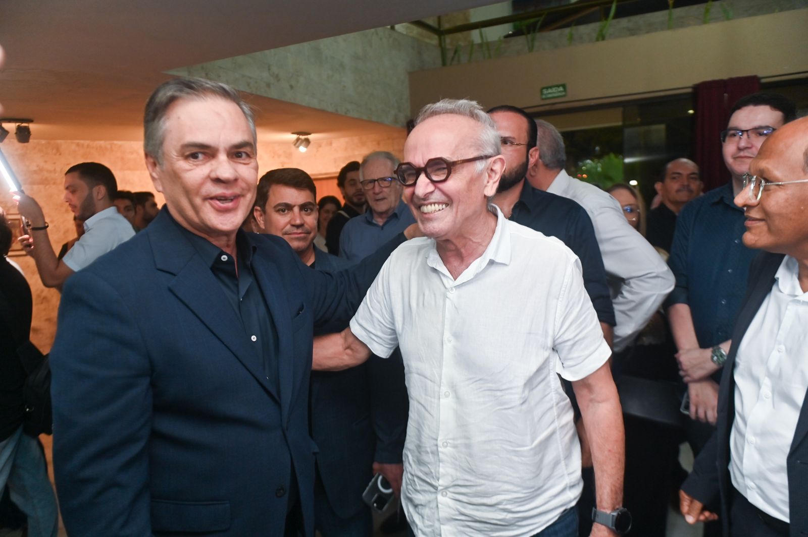 Prefeito Cícero participa de estreia de curta-metragem sobre Ronaldo Cunha Lima em Campina Grande