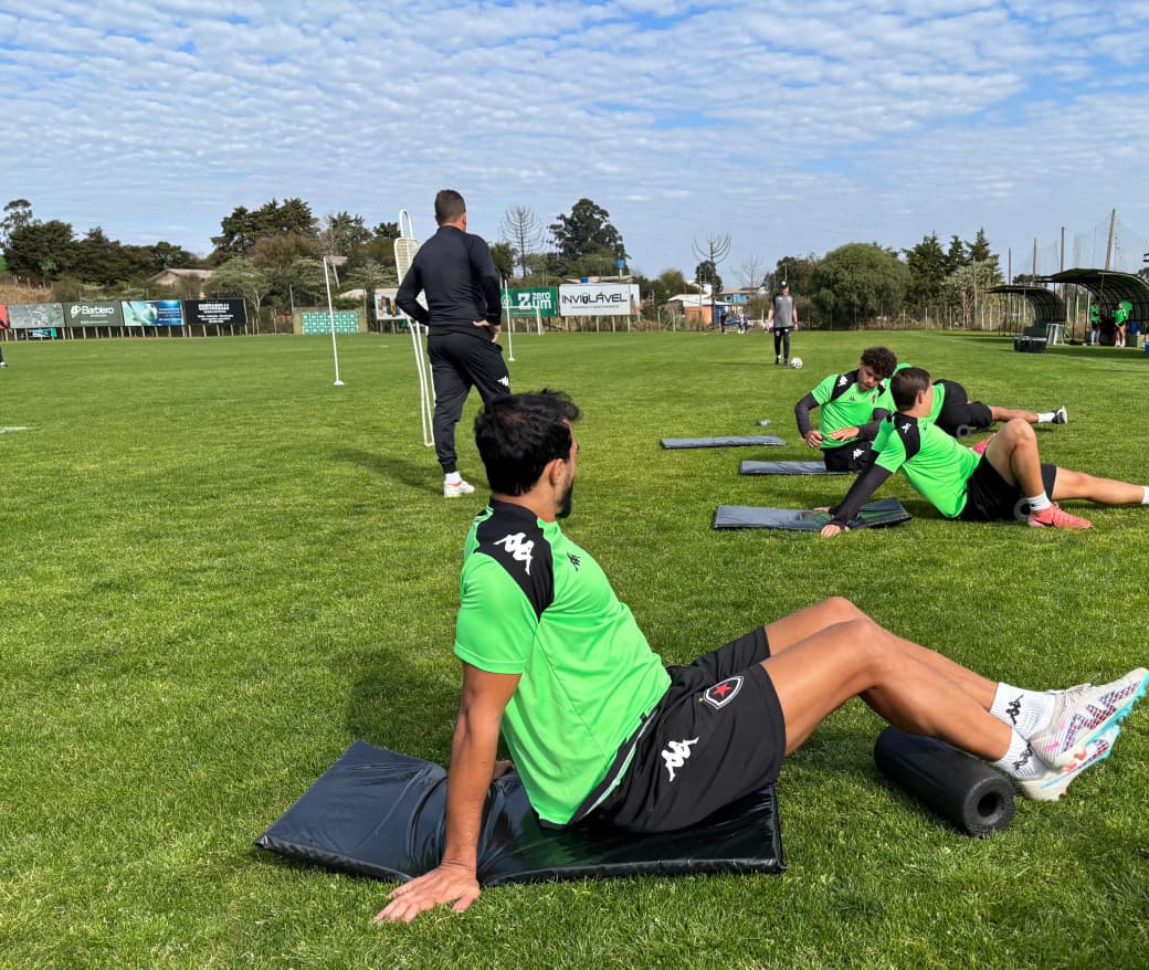 Atacante Henrique Dourado pode ser a novidade do Belo no jogo contra o Ypiranga nesta segunda-feira