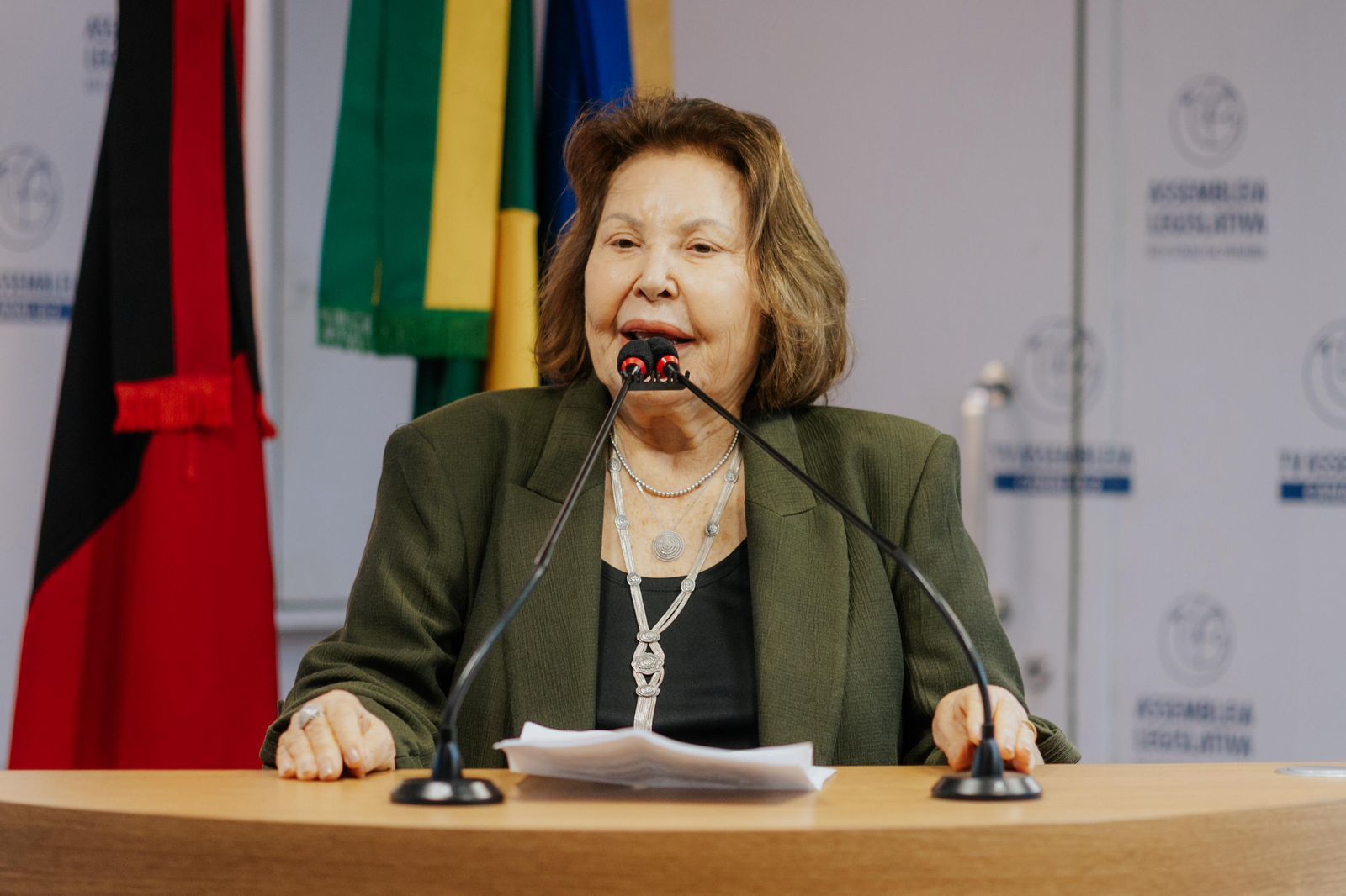 Ação parlamentar: Francisca Motta destaca avanços na saúde do Sertão: Centro do Autista, Radioterapia e reforma do Hospital Infantil