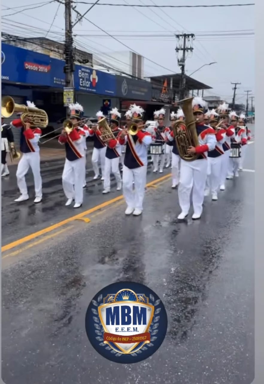 Abertura do desfile cívico no bairro de Mangabeira reúne brilho, tradição e grande público