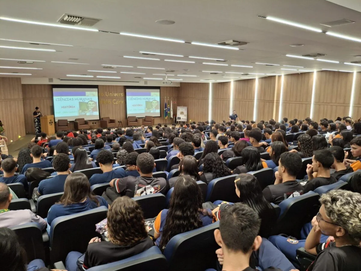 Sistema de Ensino pH realiza em parceria com Colégio Medway "Aulão" preparatório gratuito para o Enem em Cabedelo