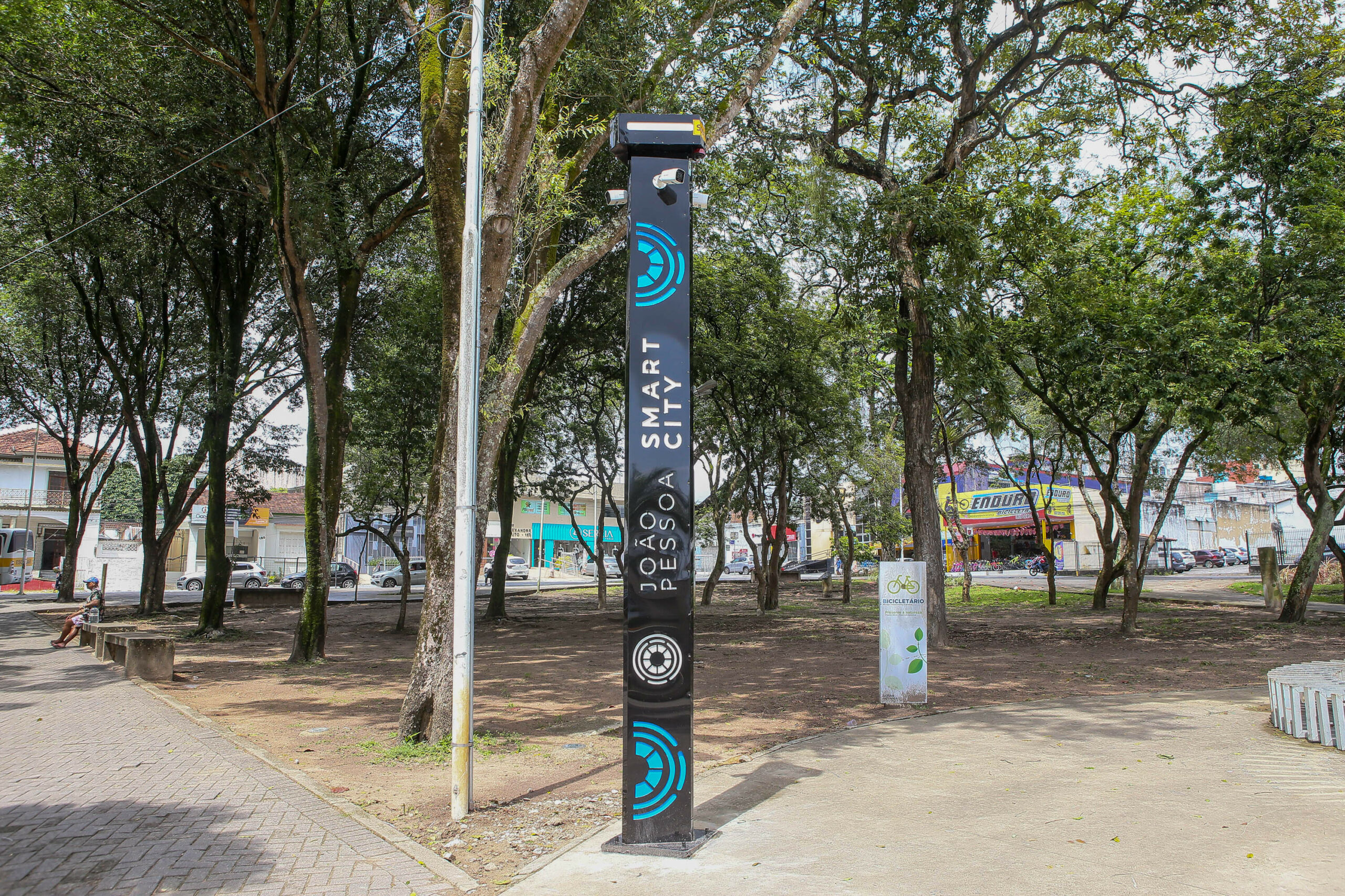 Cidade Inteligente: João Pessoa instala totens com câmeras inteligentes e avança para se tornar referência em inovação tecnológica