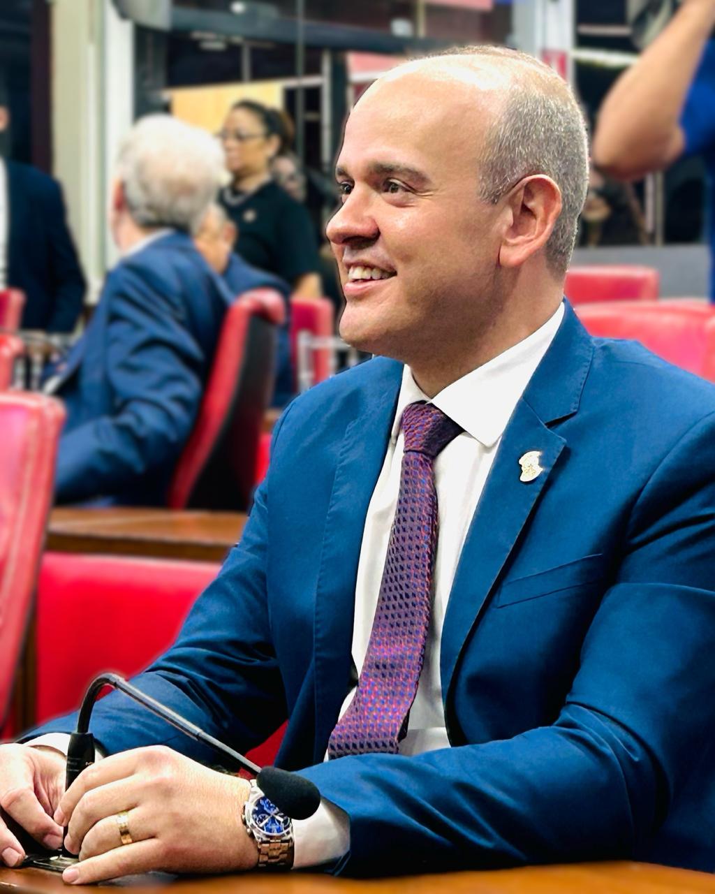 Projeto de Lei do vereador Wamberto Ulysses institui Campanha de Combate à Cultura dos Desafios Online Perigosos em João Pessoa