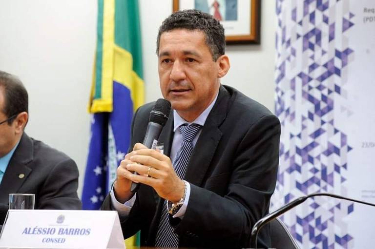 Ex-secretário Aléssio Trindade de Barros é condenado pelo TCE-PB a devolver R$ 1,6 milhão por despesas irregulares com reforma de escolas estaduais