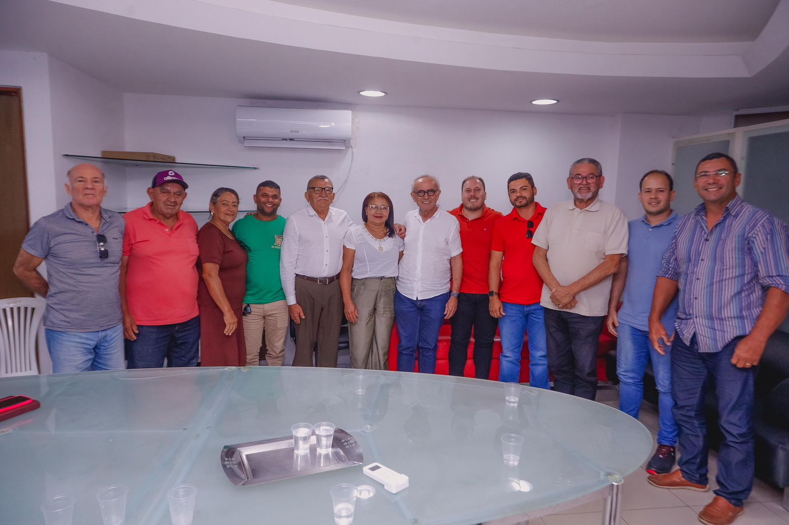 Eleições 2026: Cícero Lucena recebe apoios em Sapé e Serraria e amplia base política na Paraíba