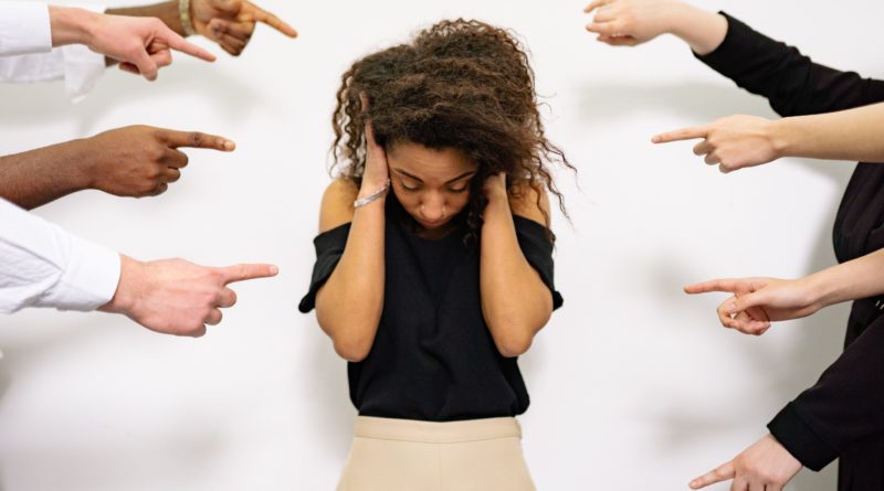 Racismo e bullying em escolas vão parar na Justiça e nº de ações cresce 100 vezes
