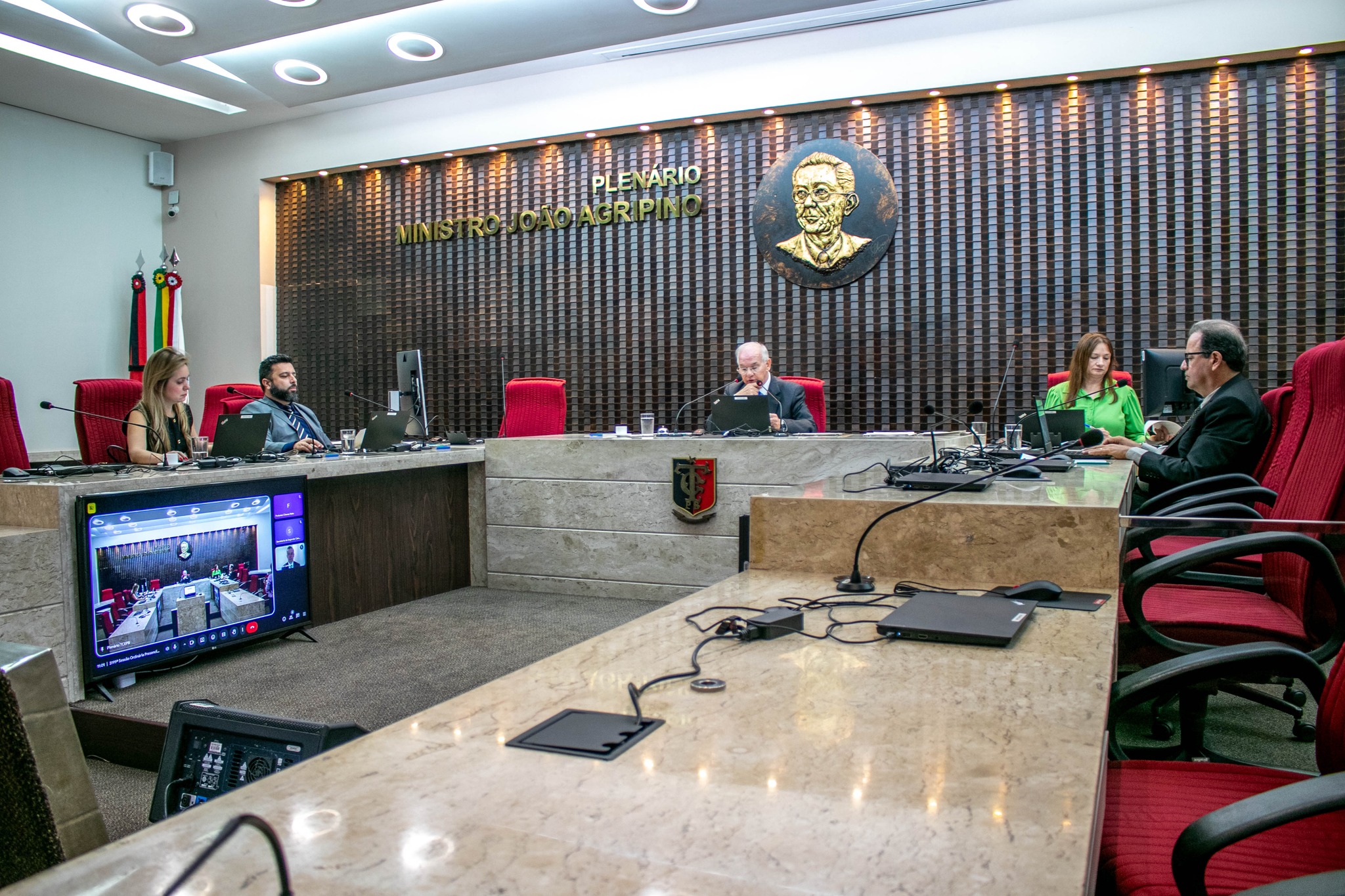 Gastos sem comprovação documental renderam débito de R$ 1,3 milhão a ex-secretário de Saúde da Paraíba