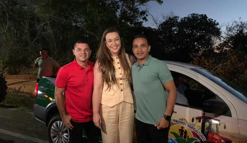 Associação de Agricultores de Pedro Régis é contemplada com veículo utilitário entregue pela deputada Camila Toscano