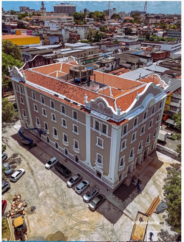 Governador João inaugura novo Palácio dos Despachos em prédio do antigo Comando Geral da Polícia Militar da Paraíba