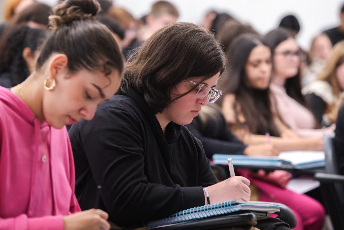 Prouni divulga resultado da primeira chamada; edição do primeiro semestre de 2026 oferece 594.519 bolsas de estudos